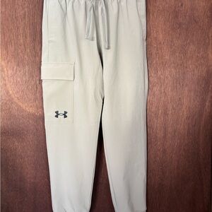 Boys Under Armour Athletic Cargo Pants (S)